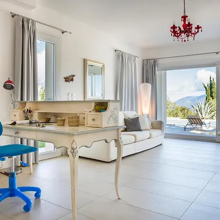 Hermes Villa *